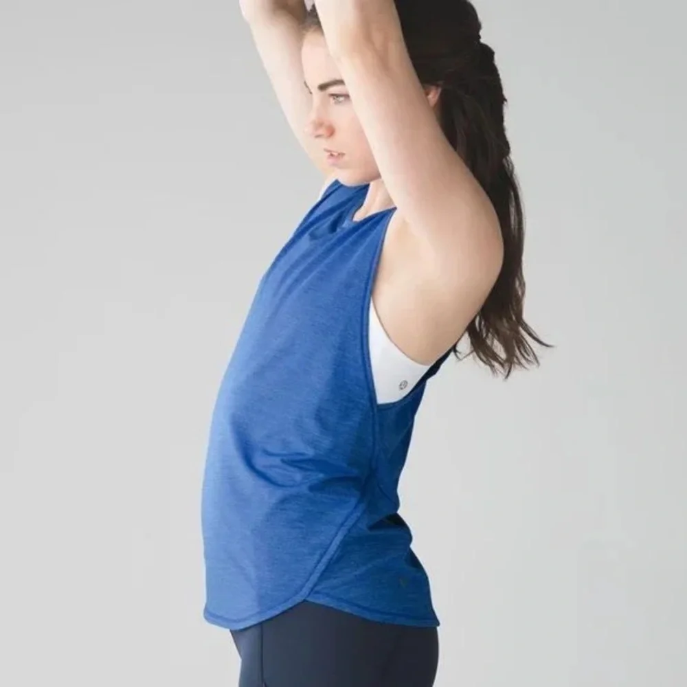 Lululemon In A Cinch Tank Top Heathered Pipe Dream Blue Size 4